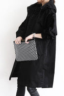 Casaco Corta Vento Impermeável com Capuz Oversized - Mudeseulook