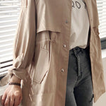 Casaco Parka Casual Acinturado com Bolsos - Mudeseulook