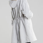 Casaco Corta Vento Impermeável com Capuz Oversized - Mudeseulook