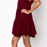 Vestido Curto Detalhe Babado no Ombro - Mudeseulook