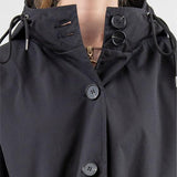 Casaco Corta Vento Impermeável com Capuz Oversized - Mudeseulook